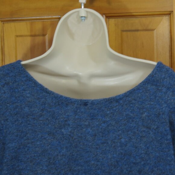 Oly Blue Sweater Scoop Neck Long Sleeve 5% Wool Size Large - Picture 7 of 10